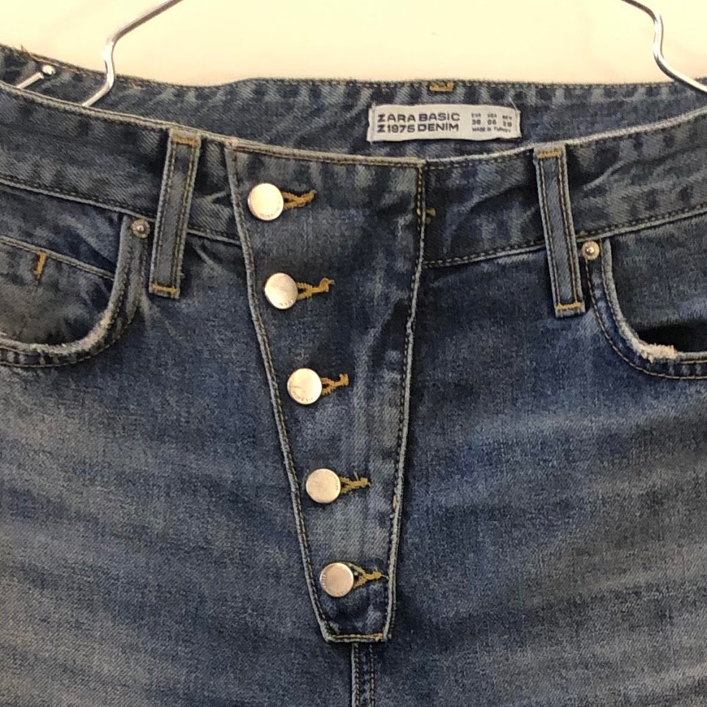 Zara Basic Denim - Picture 3 of 3
